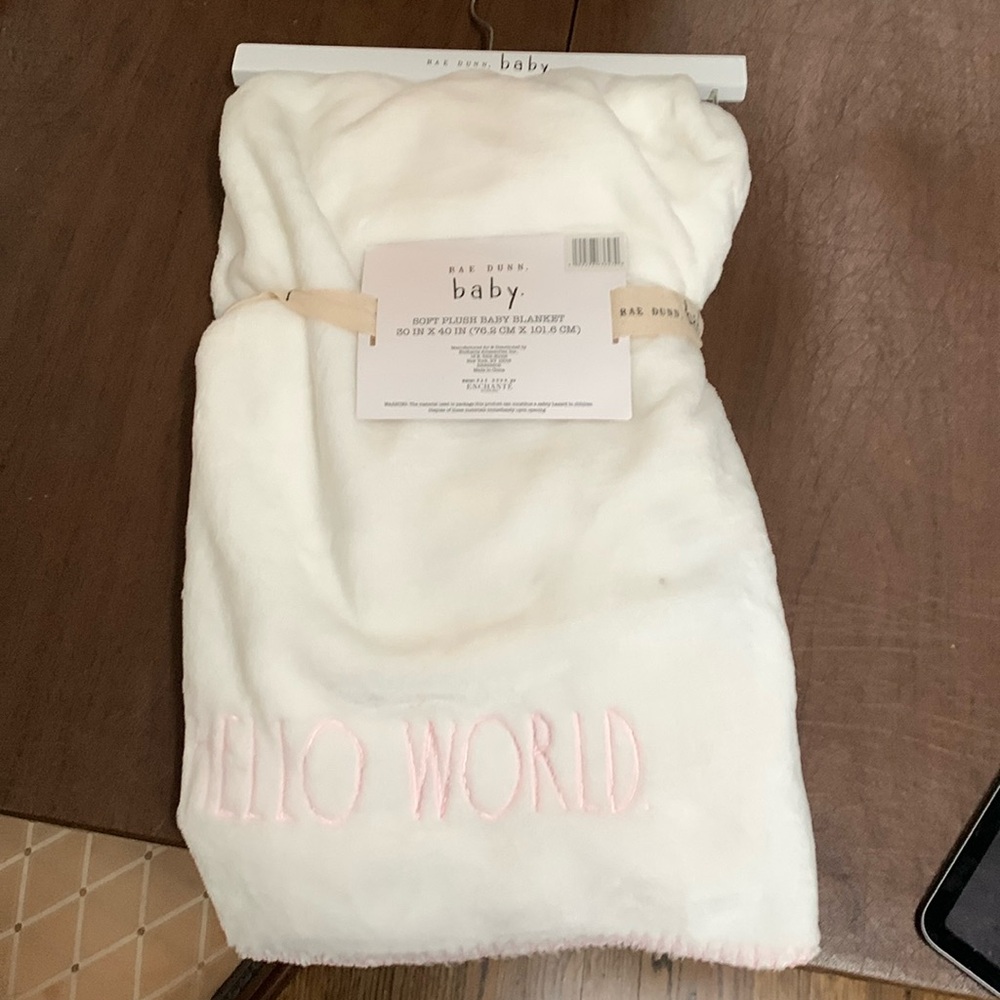 BNWT "Hello World" Rae Dunn baby blanket